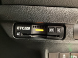 ETCが付いてます。ETC搭載車しか通過できないスマートICが利用できるようになりますよ!現在スマートICの設置箇所も増えてきているので、高速道路利用の幅が広がりますね☆