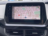 スマートフォン用アプリ[Apple CarPlay][Android Auto]対応の純正ナビ Discover Pro を装備、ラジオのほか、USB、Bluetoothハンズフリー通話にも対応。