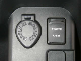 【充電用USB端子】デバイスの充電に便利です。※実際の接続端子は写真で確認or店舗までご気軽にお問合せください♪