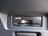 ETCを装備、高速道路の乗り降りもスイスイ楽々ETC 2.0ユニット付きです