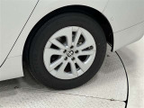 タイヤサイズは195/65R15!納車前の点検時にタイヤ交換させていただきます!