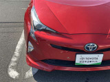 LEDヘッドライトです。デザイン性がよくとても明るいので、夜間の走行や悪天候でも安心です。しかも長寿命!