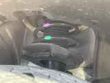 お車を安心してお乗りいただく為には、足回りの定期点検が欠かせません。サービスサポート(有償保証)では無料点検もご提供しており、安心のカーライフをお過ごしいただけるサポート体制が整っています。