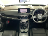 エクストレイル 1.5 G e-4ORCE 4WD 4WD 本革シート