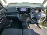 当店の展示車はルームクリーニング済ですのできれいな状態でご覧いただけます