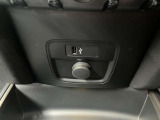 在庫車両はストックヤードにも保管してございます。あらかじめ在庫確認及びご来店日時のご連絡を頂けますと円滑なご案内が可能です。