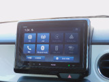 ディーラー装着純正8インチディスプレイオーディオVX-240ZFE(Bluetoothオーディオ・ラジオ・AndroidAuto&AppleCarPlay対応)