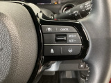 【アダプティブ・クルーズ・コントロール】予め設定した車速内でクルマが自動的に加減速。 前走車との適切な車間距離を維持しながら追従走行し、高速道路でのドライバーの疲労を軽減してくれる嬉しい機能付♪