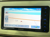 【ナビゲーション】目的地までしっかり案内してくれる使いやすいナビ。Bluetooth接続すればお持ちのスマホやMP3プレイヤーの音楽を再生可能!毎日の運転がさらに楽しくなります!!
