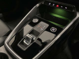 燃費向上とスポーティさを兼ね備えたSトロニックミッション!操作性の良い手にフィットするシフトレバーです!