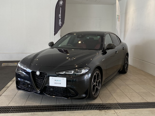 ジュリア 2.0 ターボ ヴェローチェ