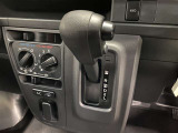 ☆サービス工場完備。車検やオイル交換などメンテナンスもお任せください!☆
