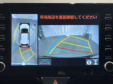 【バックモニター】駐車時に後方がリアルタイム映像で確認できます。大型商業施設や立体駐車場での駐車時や、夜間のバック時に大活躍?