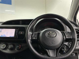 使いやすく運転しやすいレイアウトの運転席周り。