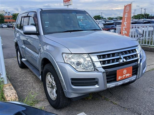 パジェロ 3.2 ロング GR ディーゼル 4WD 禁煙車 純正ナビ フルセグTV