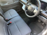 運転席。高さもちょうど良く乗り降りもしやすいです。