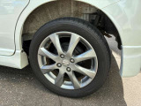 全力でお客様のお車選びのアドバイスをしますので、どうぞよろしくお願いします。
