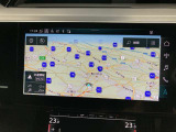 ナビゲーションに加えてオーディオ・ビジュアルプレーヤー、ハンズフリーテレフォン、車両設定機能などを集約したインフォテインメントシステムです。