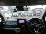 是非、運転席に座ってみて下さい。