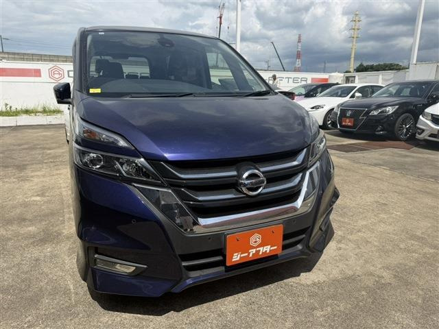 セレナ 2.0 ハイウェイスター Vセレクション 禁煙車 純正9型ナビ フルセグTV