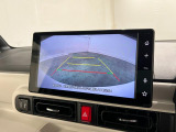 バックカメラついてます。しかもディスプレイオーディオ♪見た目もスマートで操作も簡単。車内の快適さがグッと上がるので日ぜひ一度使ってみてください