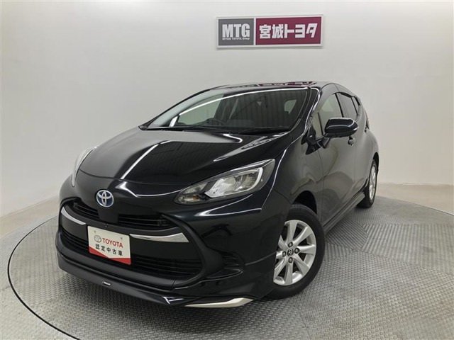 アクア 1.5 X E-Four 4WD 