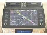 ディスプレイオーディオを装備。スマホとクルマをつなぐことで、これまでのナビに加えて、いろんなサービスが楽しめます。
