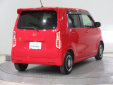 ボディクリーニング後、愛車をピカピカの状態へ保護するコーティング「ブライトパック」がおススメです!水垢がつきにくく、手入れがしやすくなりますよ!いつも愛車をきれいにしておきたい方におススメです。