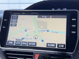【ナビ画面】主に地図を表示し、目的地へのルート案内や渋滞情報などを表示するために使われます。