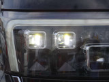 【アダプティブLEDヘッドライト】夜間走行時対向車を感知し、対向車がいるところだけ自動でハイビームの切り替えをしてくれるので、良好な視界を確保し安心して運転できます☆
