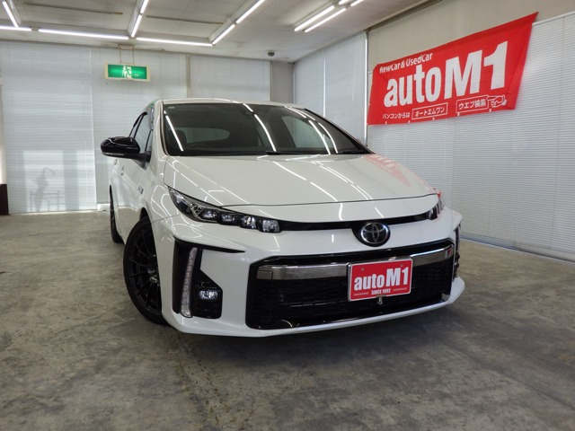 プリウスPHV 1.8 S ナビパッケージ GR スポーツ