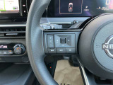 ステアリングスイッチです。ナビのオーディオコントロールが手元で行えます