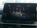 スマホミラーリング(スマホ等の映像がナビ画面にて視聴可能)&フルセグTV&Bluetoothオーディオ・ハンズフリー通話機能&AM・FMラジオ付き♪