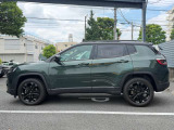 台形のホイールハウスもJeepの特徴。横から見てもJeepだとわかりますね!
