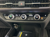 オートエアコンは左右席で独立温度コントロールが可能です。運転席は冷やして助手席はマイルドにと言った設定が可能です☆室内を快適な温度でお過ごし頂けます。