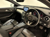 GLAクラス GLA220 4マチック 4WD 