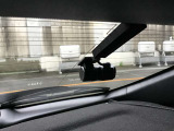 後方撮影用のカメラも付いています。