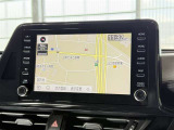 【ナビ画面】主に地図を表示し、目的地へのルート案内や渋滞情報などを表示するために使われます。