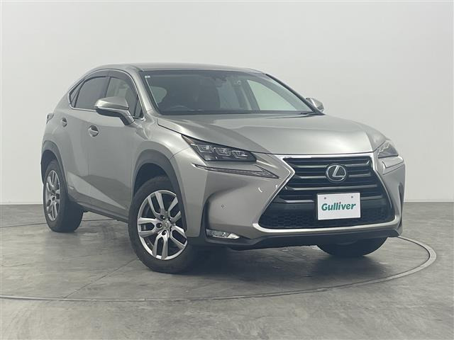 NX 300h バージョンL 4WD 本革シート