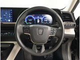ハンドルから手を放さずに操作出来ますので、安全運転にもつながりますね