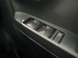 運転席から操作可能なパワーウィンドウ!
