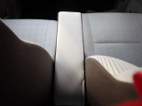 アームレストもございますのでゆったりと快適に運転していただけます♪