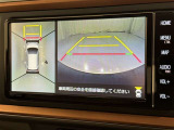 【フロントカメラ】運転席に座った状態で死角になりやすいクルマの前の様子まで確認でき安全ですね♪