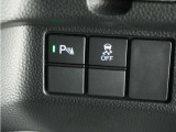 ◆パーキングセンサー◆車庫入れの時などに近くに障害物がある場合、障害物までの距離を音で知らせてくれます。