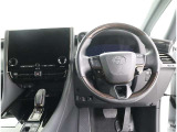 運転席のハンドル・シートは高さ調整が可能です