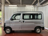 【スマートアシスト搭載車】 衝突回避支援ブレーキ機能(対車両・歩行者)、衝突警報機能(対車両・対歩行者)、誤発信抑制制御機能などの機能で安全な運転をサポートします。