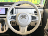 【ステアリングスイッチ】運転中、前方から目線をそらすことなく、オーディオ等の操作が可能な便利機能!安心&快適なドライブを演出してくれます♪