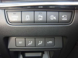 衝突軽減ブレーキなどの安全装備もしっかりと装備されております!
