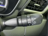 【オートライト】車外の明るさに応じて自動的にライトの点灯・消灯をしてくれます