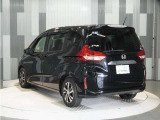 色々なお店で販売しているHonda車ですが、アフターサービスも全てお任せ頂けるのは「HondaCars正規販売店」だけ!ご納車後もお住まいの地域の販売店にて アフターサービスをお任せいただけます。